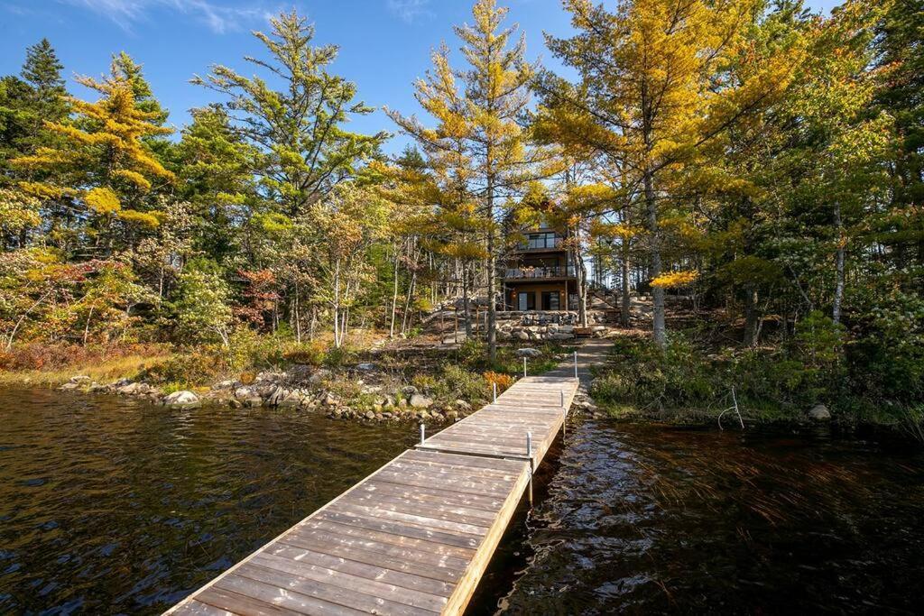 Numinous Cottage Long Lake Oasis Centre Rawdon Exterior photo