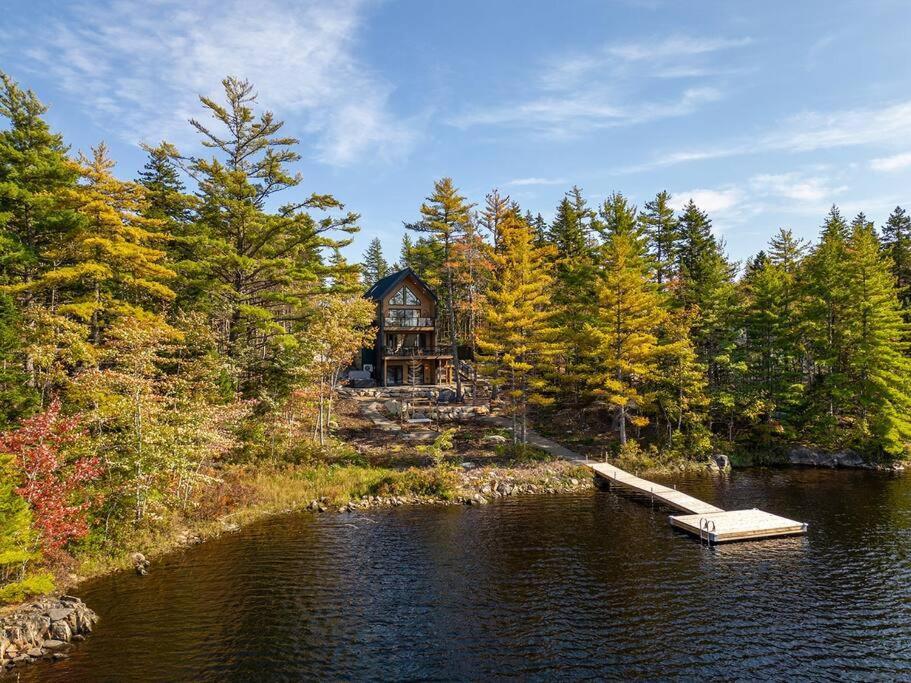 Numinous Cottage Long Lake Oasis Centre Rawdon Exterior photo
