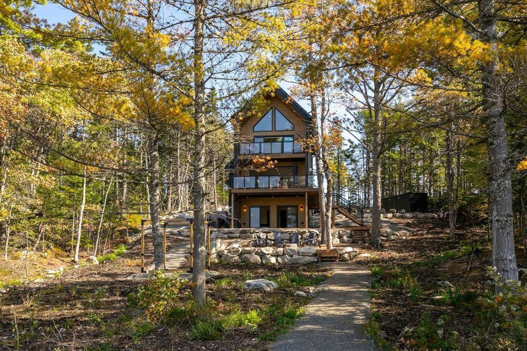 Numinous Cottage Long Lake Oasis Centre Rawdon Exterior photo